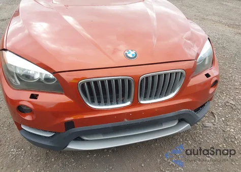 2013 BMW X1 xDrive28I из США, поврежденный, VIN WBAVL1C5XDVR86900